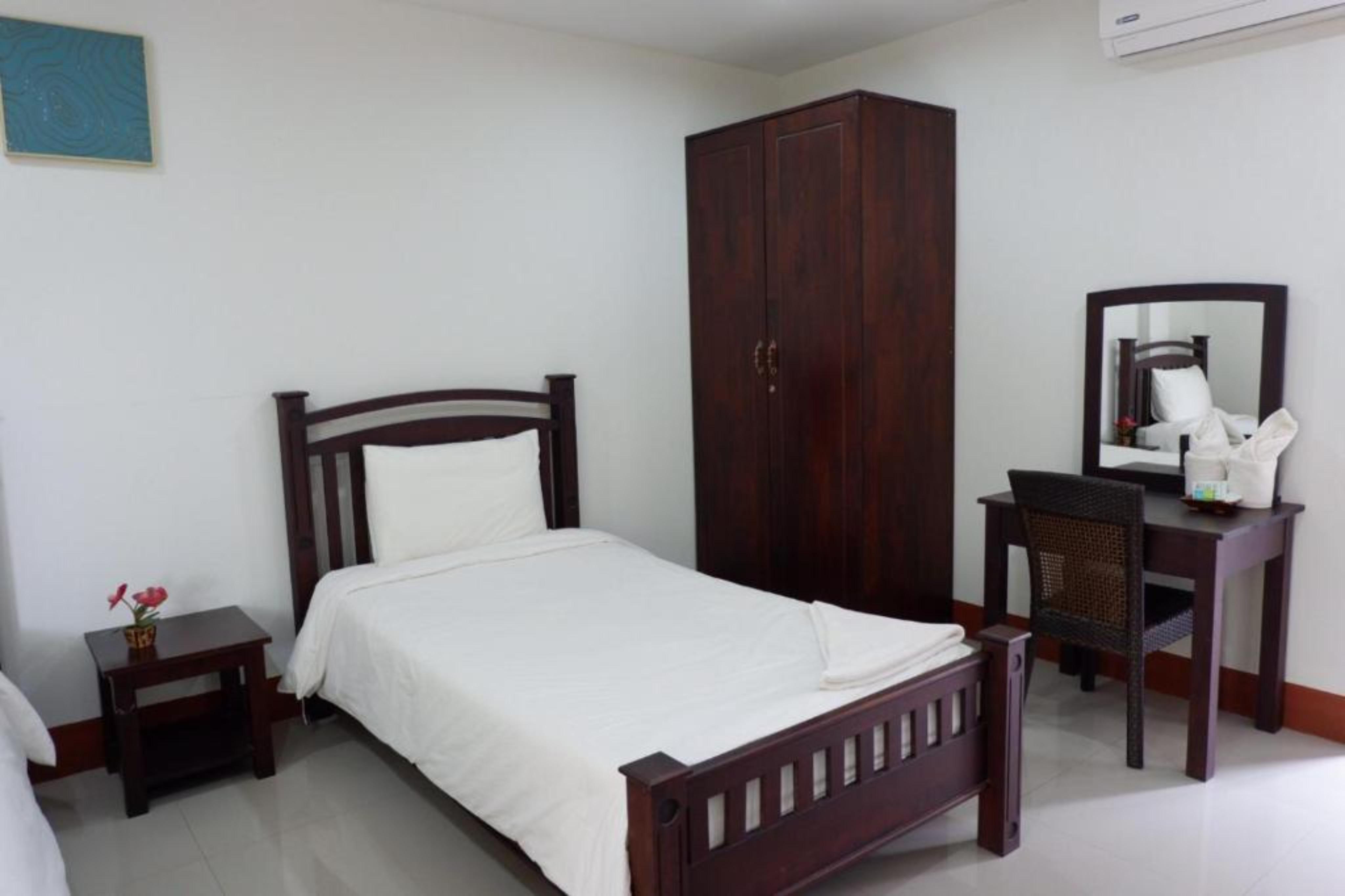 Na Chaidej Hotel Szuratthani Kültér fotó