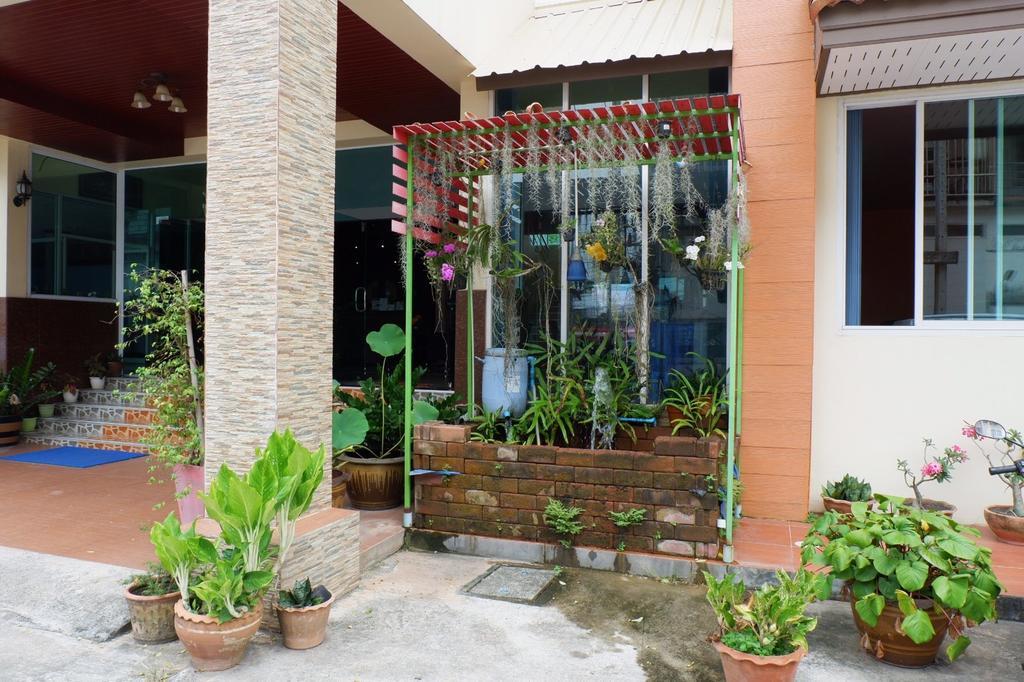 Na Chaidej Hotel Szuratthani Kültér fotó