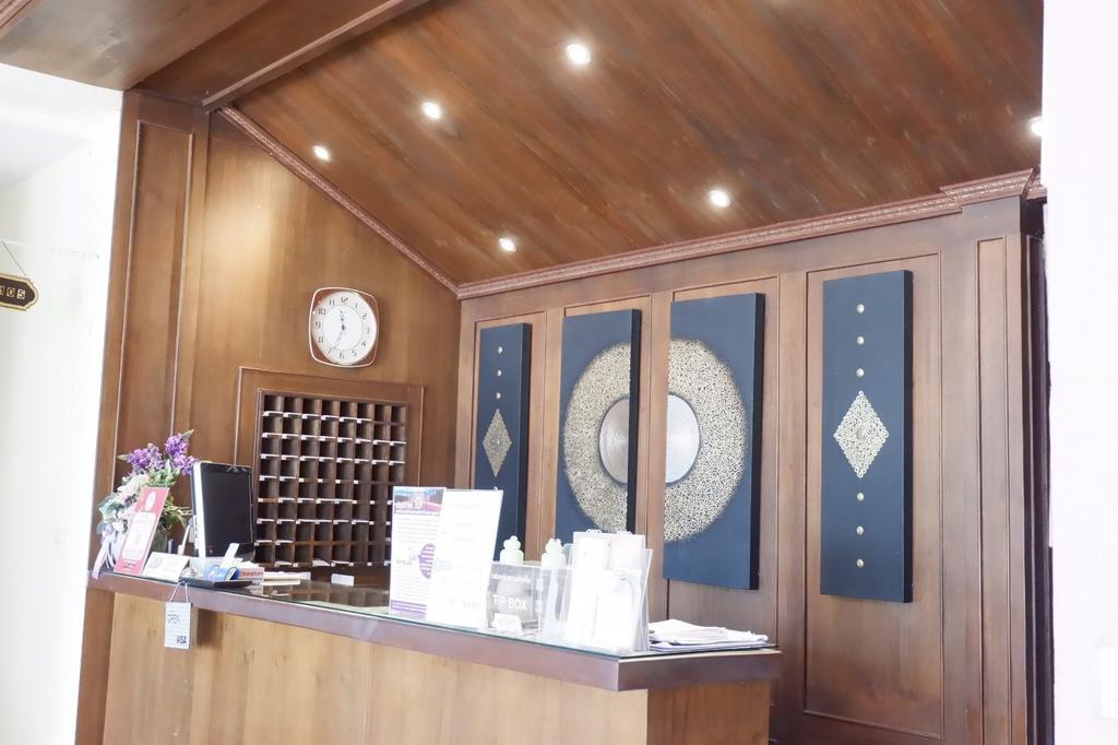 Na Chaidej Hotel Szuratthani Kültér fotó