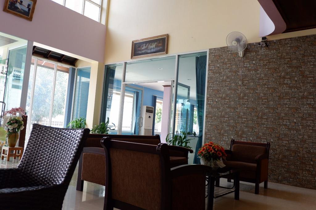 Na Chaidej Hotel Szuratthani Kültér fotó