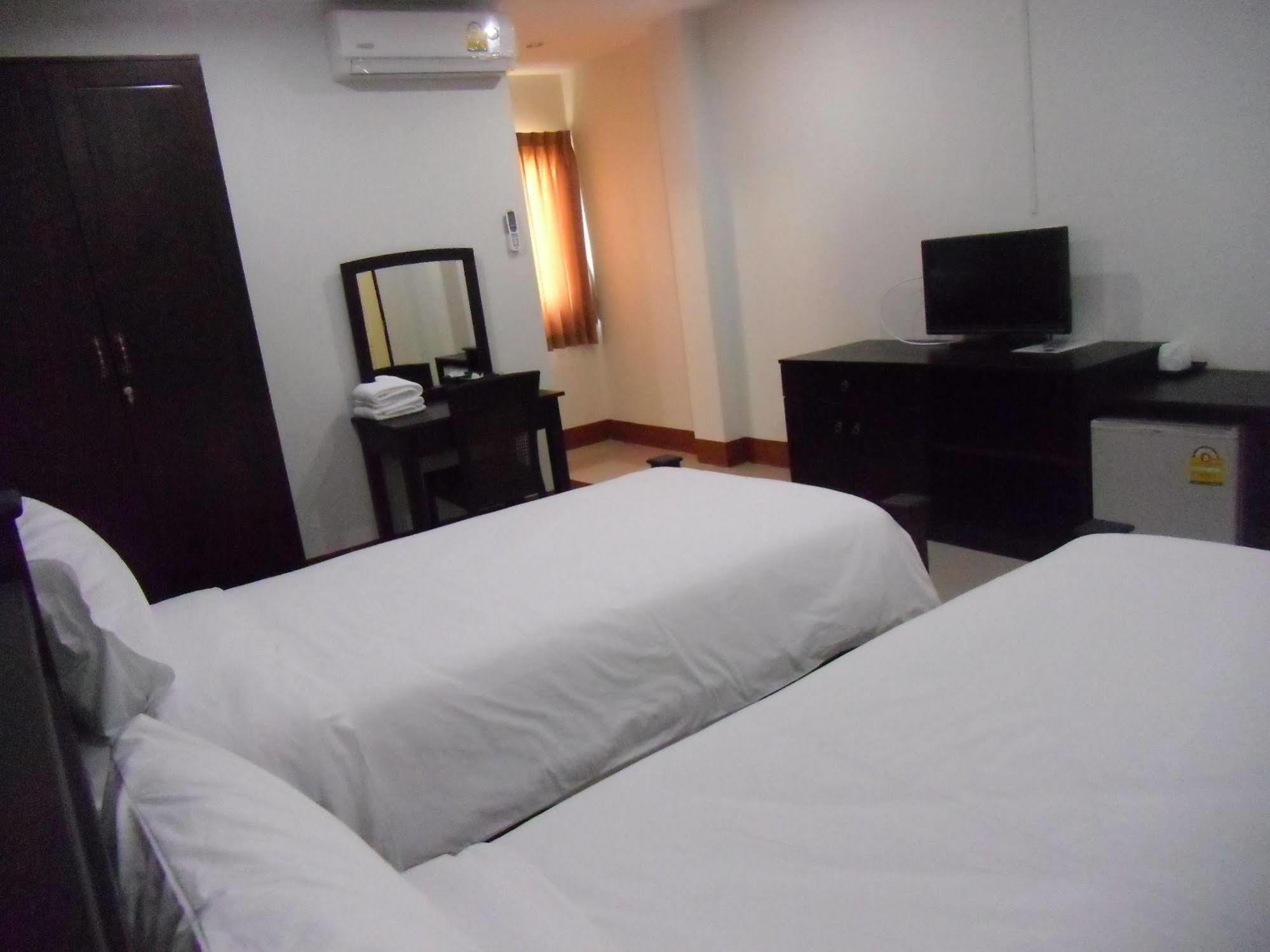 Na Chaidej Hotel Szuratthani Kültér fotó